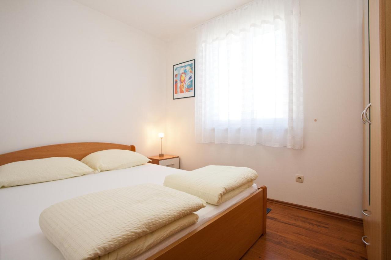 Apartments Glibo Near The Sea And Town Center! Krk Town Dış mekan fotoğraf